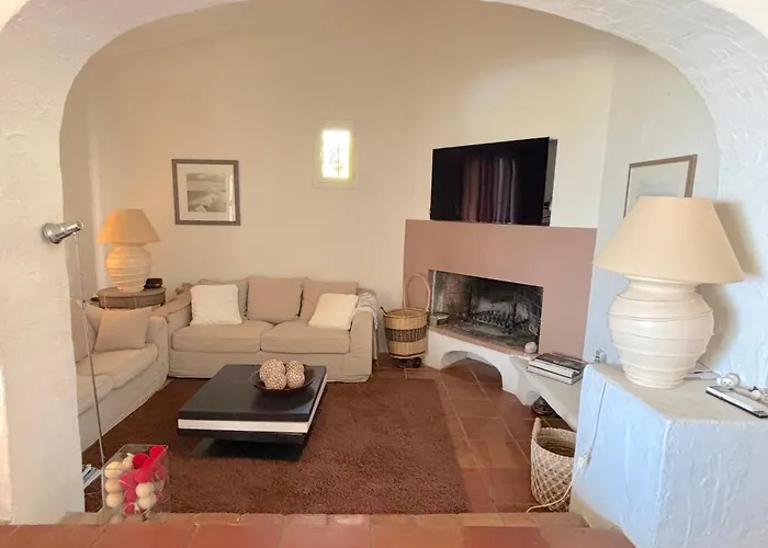 Paomia Cargèse